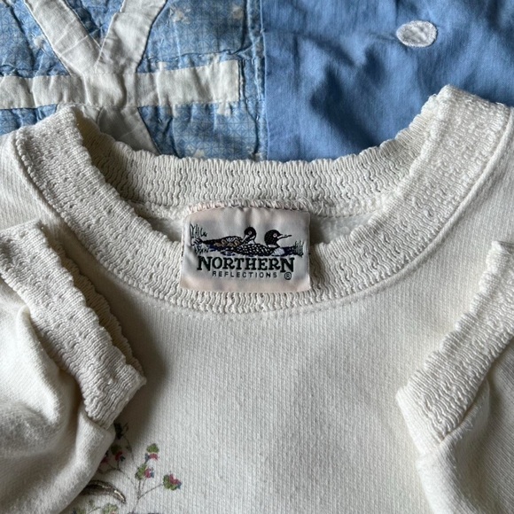 90s Northern Reflections Floral Lily Nature Bird Print Cream Knit Trim Sweater - Picture 6 of 8